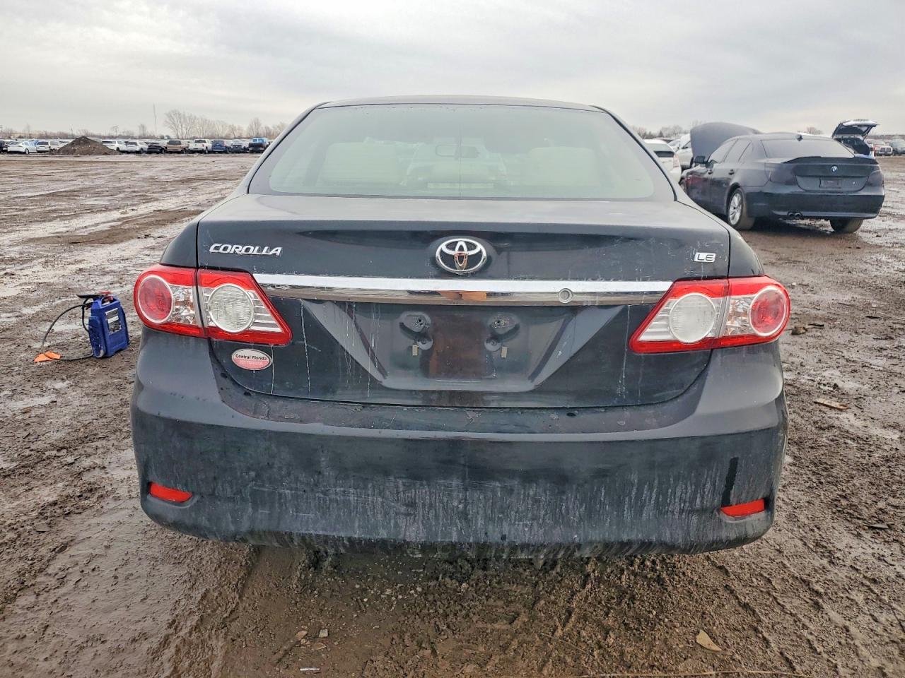 2012 TOYOTA COROLLA BASE photo 6