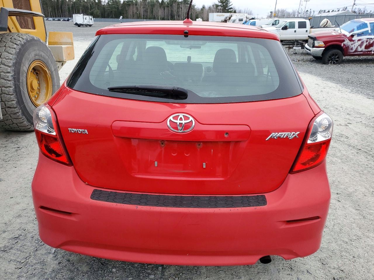 2010 TOYOTA COROLLA MATRIX photo 11