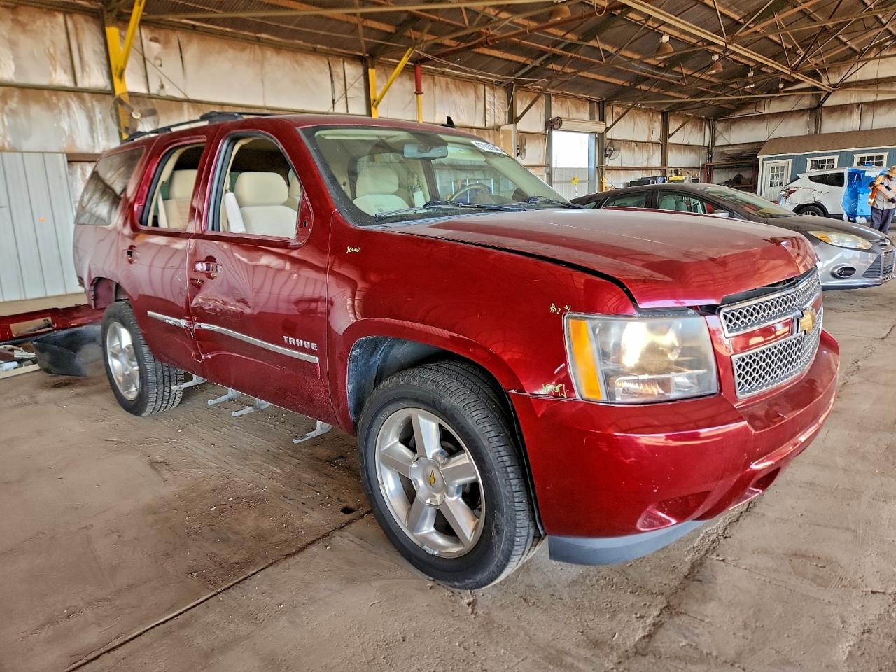 2011 CHEVROLET TAHOE C1500 LS photo 4