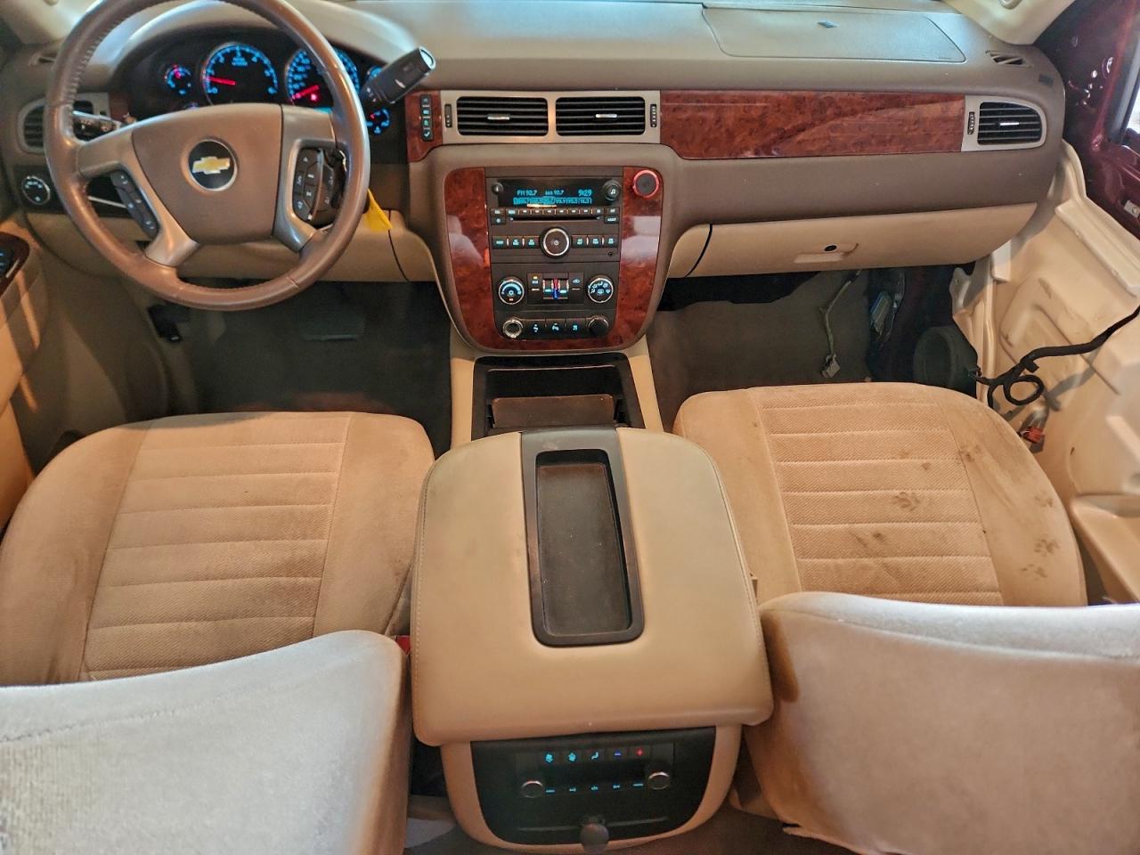 2011 CHEVROLET TAHOE C1500 LS photo 8