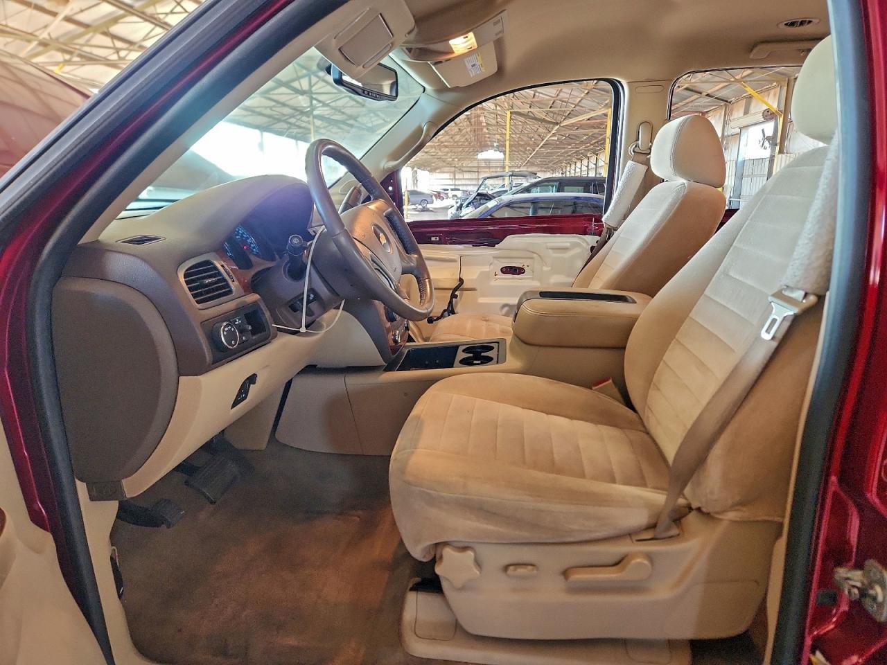 2011 CHEVROLET TAHOE C1500 LS photo 7
