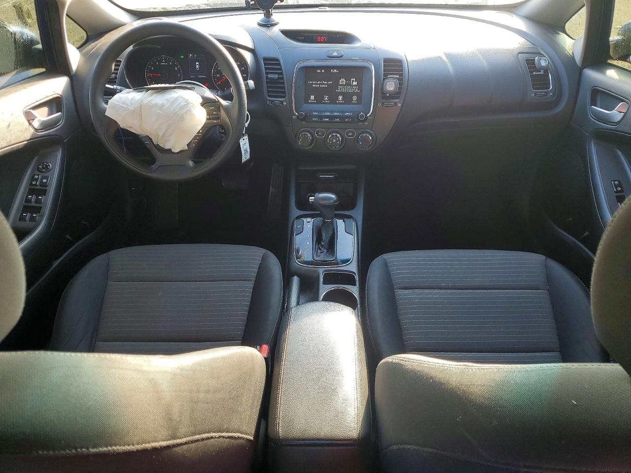 2018 KIA FORTE LX photo 8