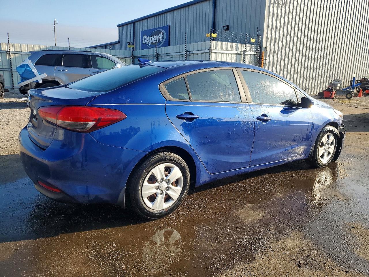 2018 KIA FORTE LX photo 3