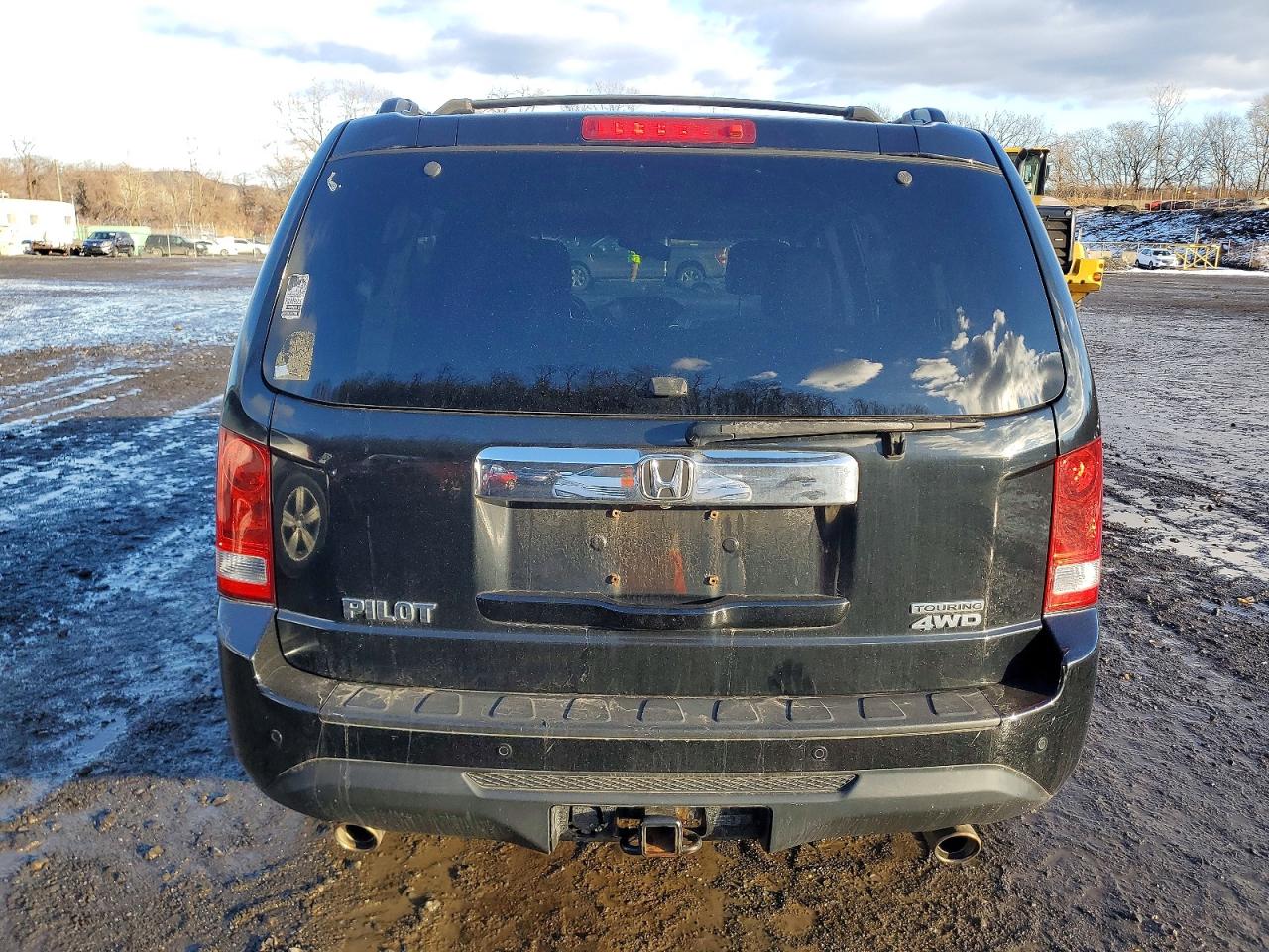 2013 HONDA PILOT TOURING photo 6