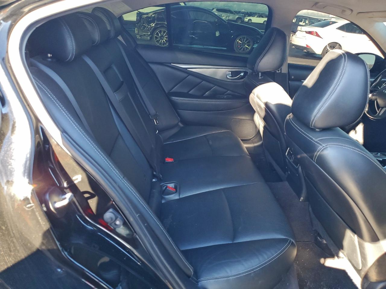 2015 INFINITI Q50 BASE photo 10