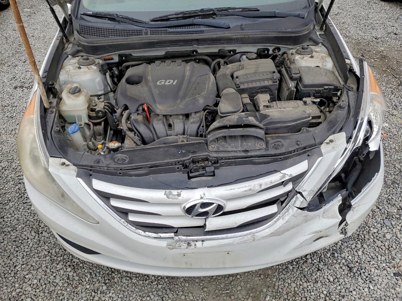 2014 HYUNDAI SONATA GLS photo 11