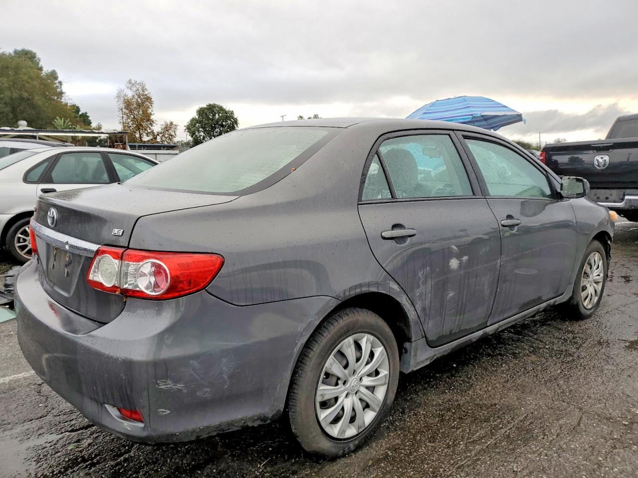 2012 TOYOTA COROLLA BASE photo 3