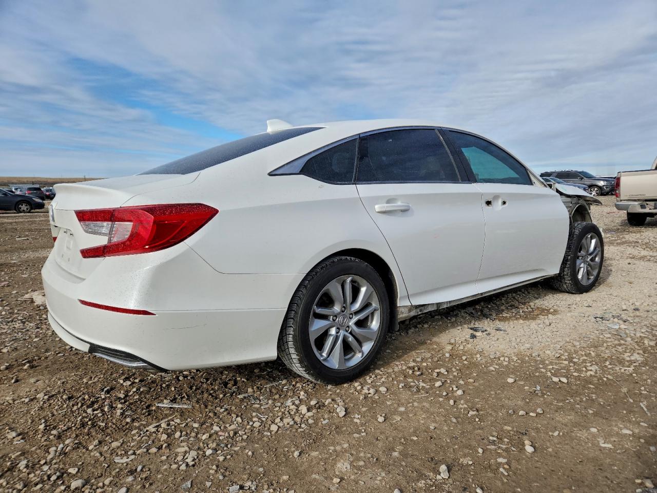 2018 HONDA ACCORD LX photo 5