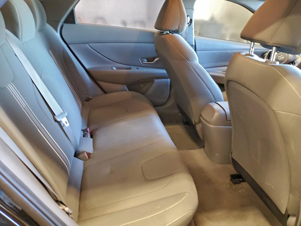 2023 HYUNDAI ELANTRA SEL photo 10