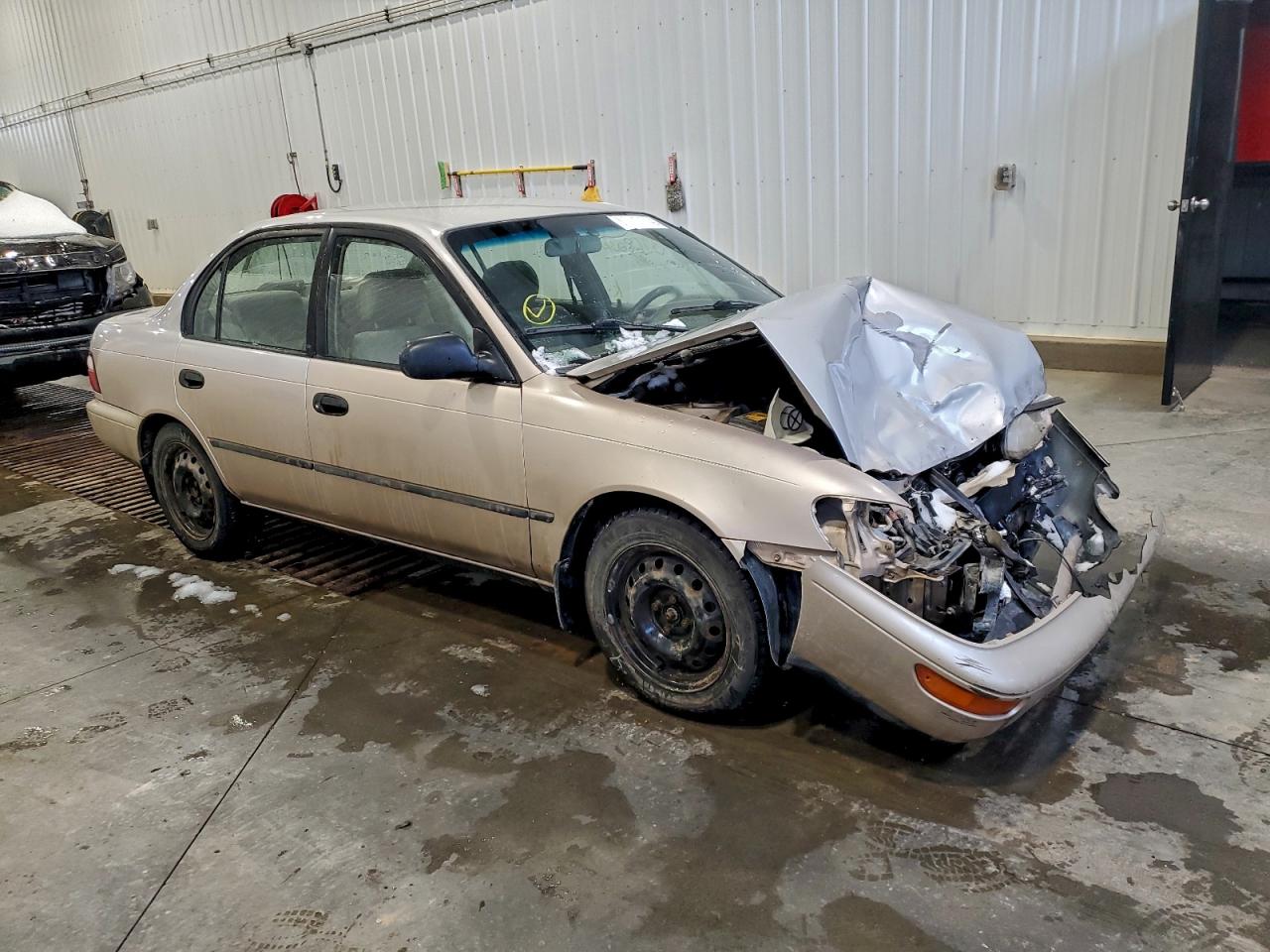 1996 TOYOTA COROLLA DX photo 4