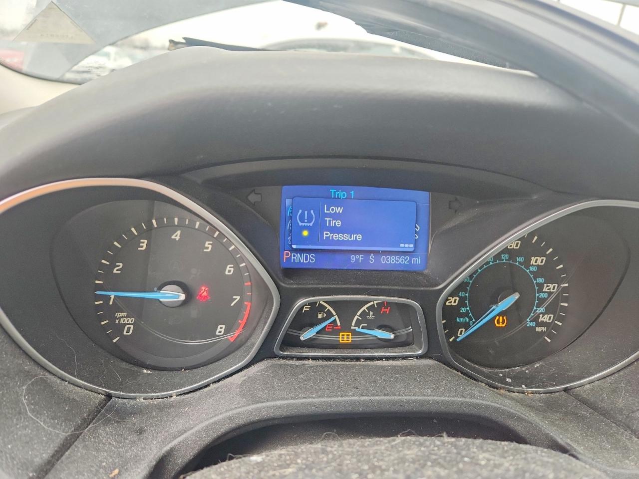 2013 FORD FOCUS SE photo 9