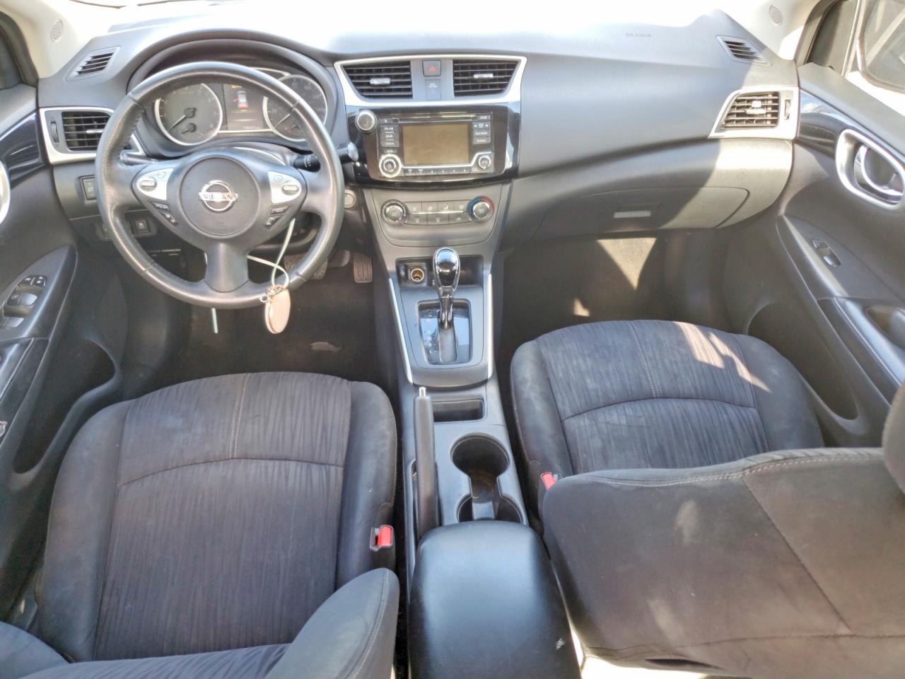 2017 NISSAN SENTRA S photo 8