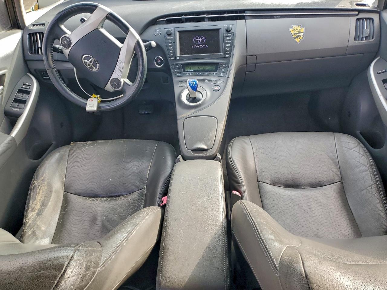 2010 TOYOTA PRIUS photo 8