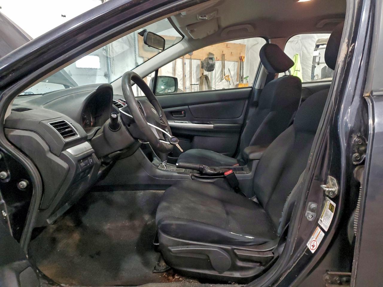 2015 SUBARU IMPREZA photo 7