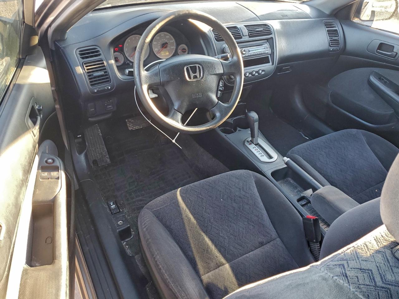 2002 HONDA CIVIC LX photo 8