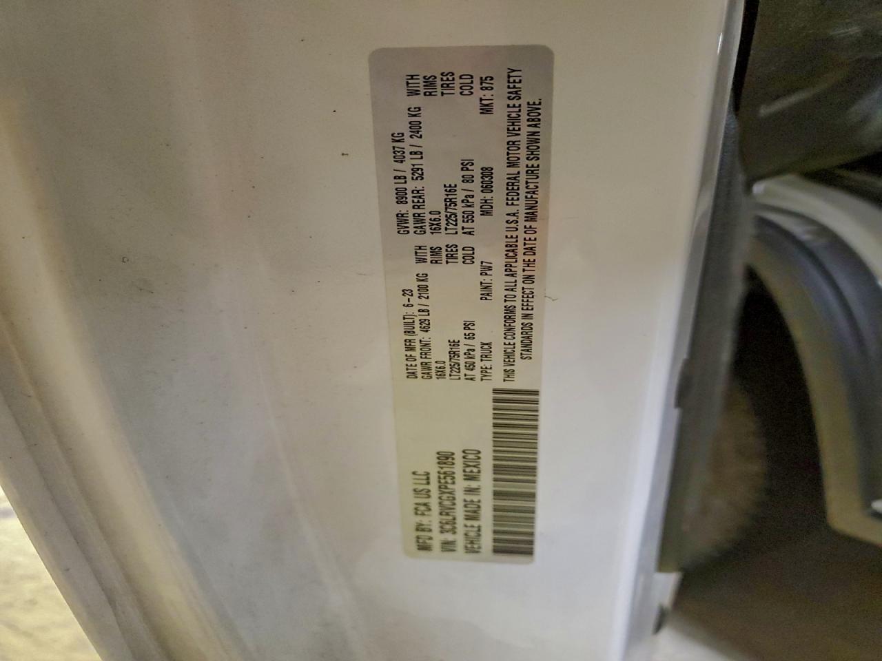 2023 RAM PROMASTER 2500 DELIVERY VAN photo 13