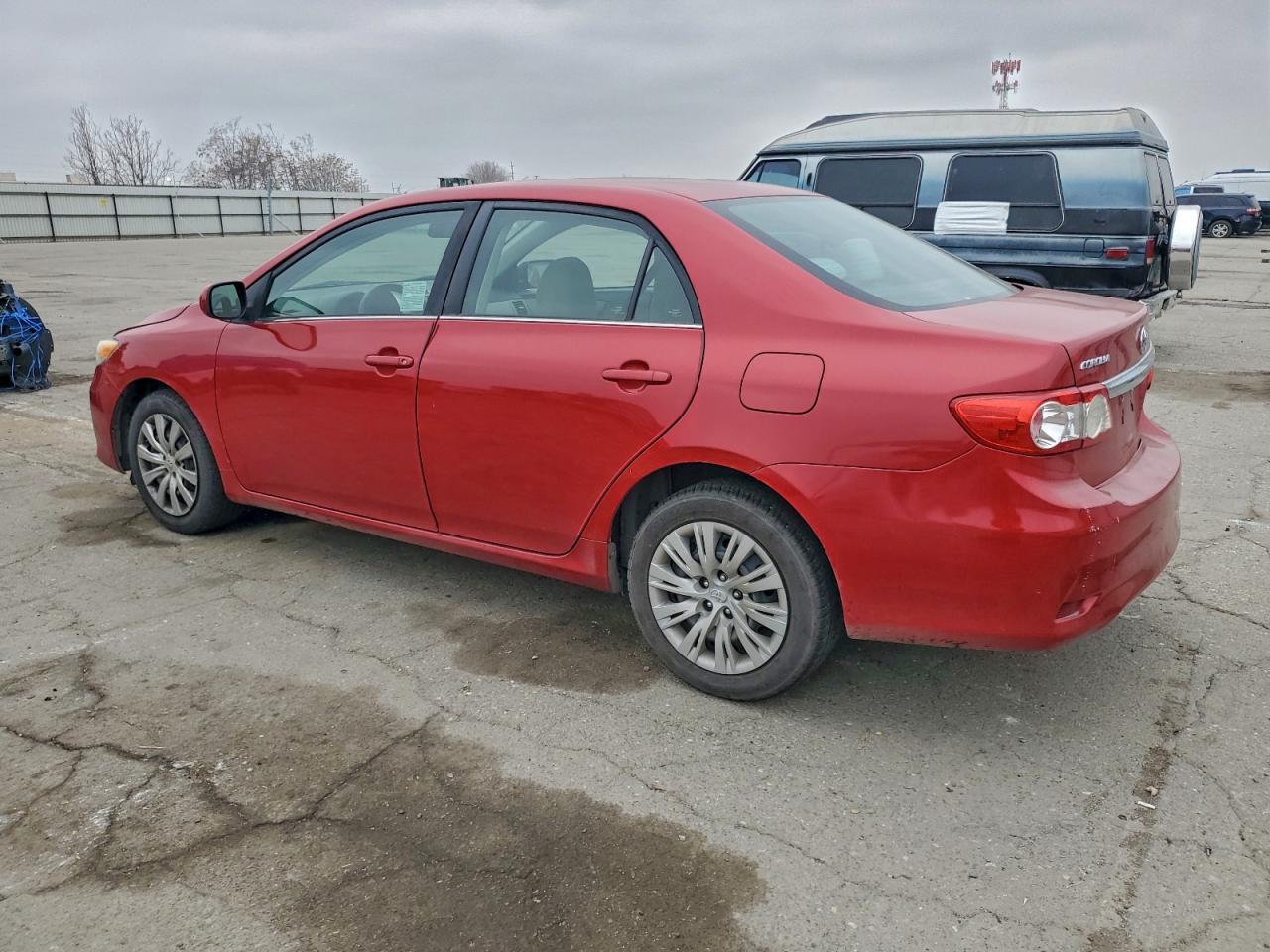 2013 TOYOTA COROLLA BASE photo 2