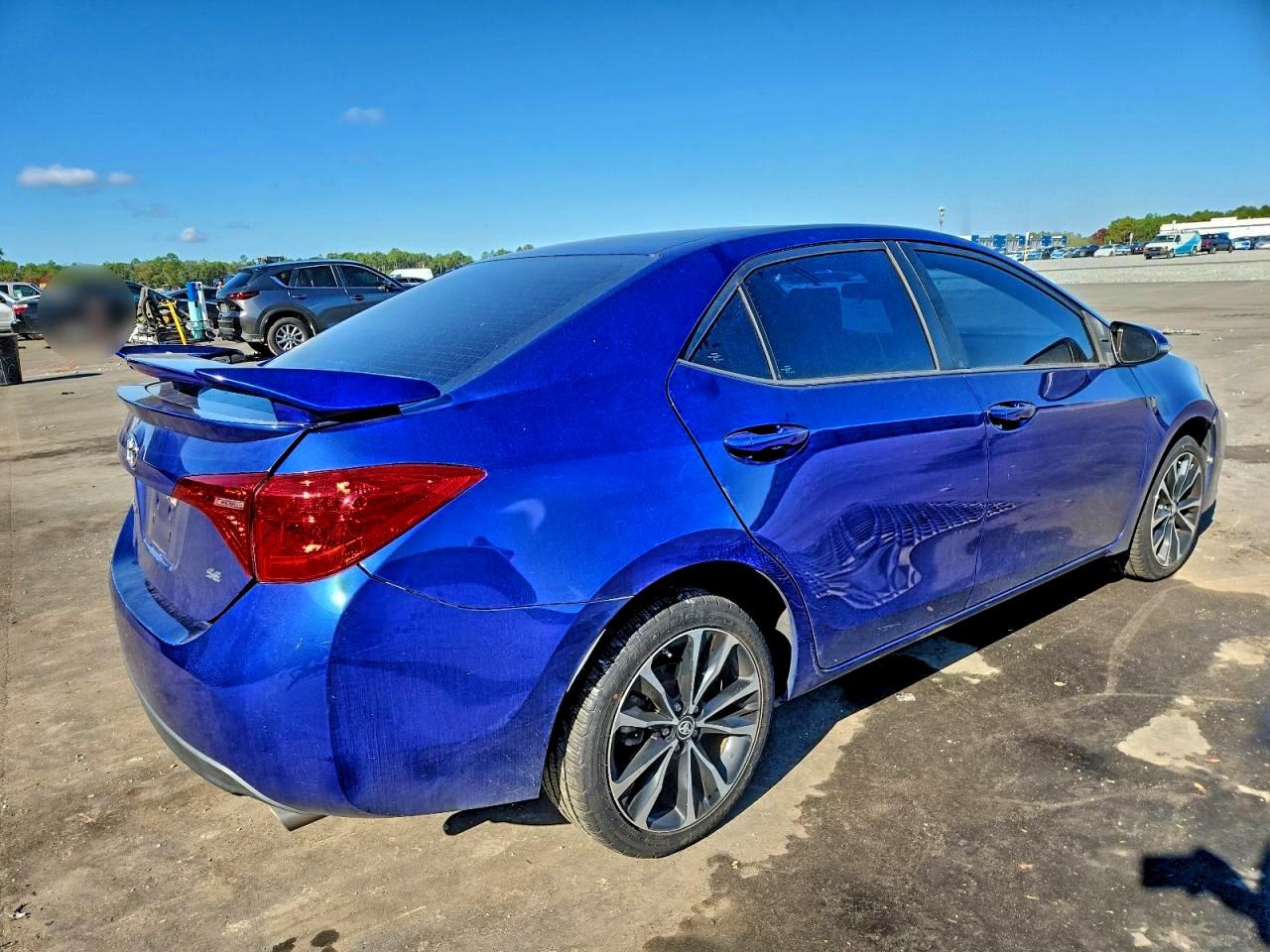 2018 TOYOTA COROLLA L photo 3