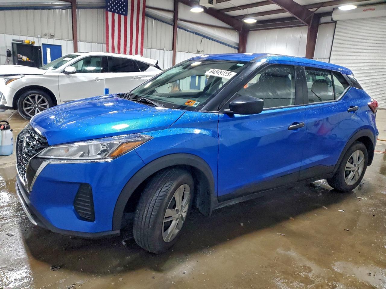 2021 NISSAN KICKS