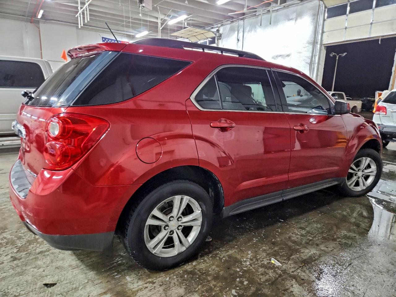 2013 CHEVROLET EQUINOX LT photo 3