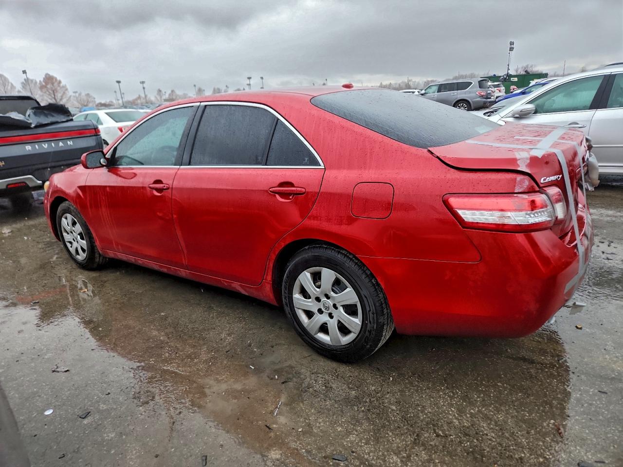 2011 TOYOTA CAMRY BASE photo 2