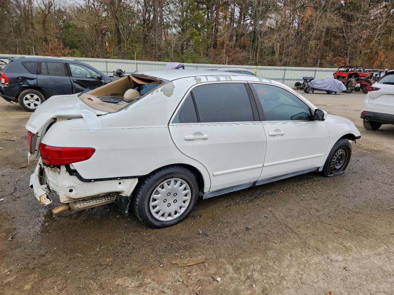 2005 HONDA ACCORD LX photo 3