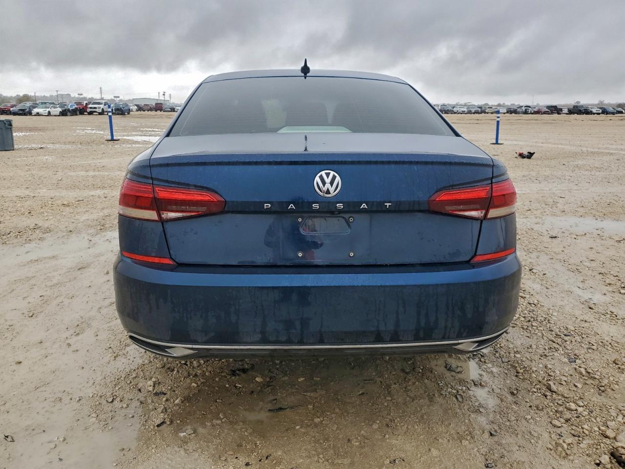 2020 VOLKSWAGEN PASSAT SE photo 6