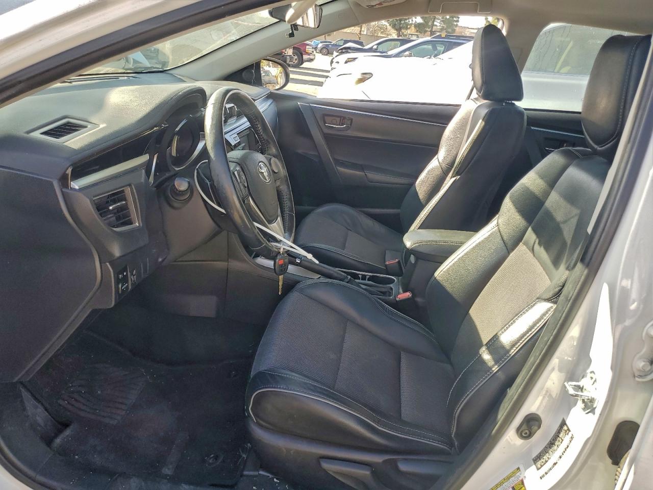2016 TOYOTA COROLLA L photo 7
