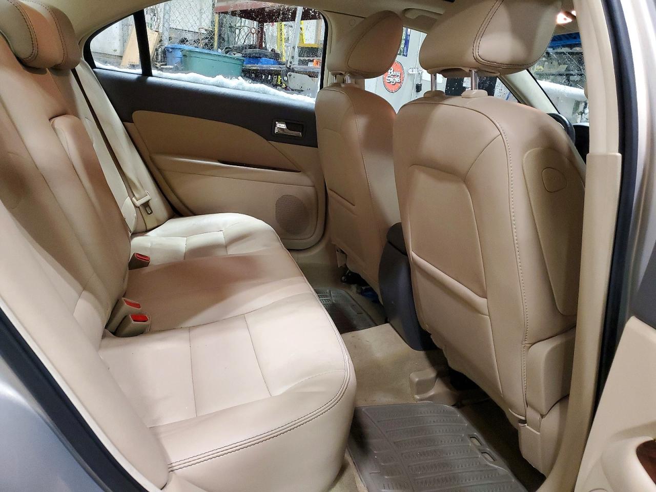 2010 FORD FUSION SEL photo 19