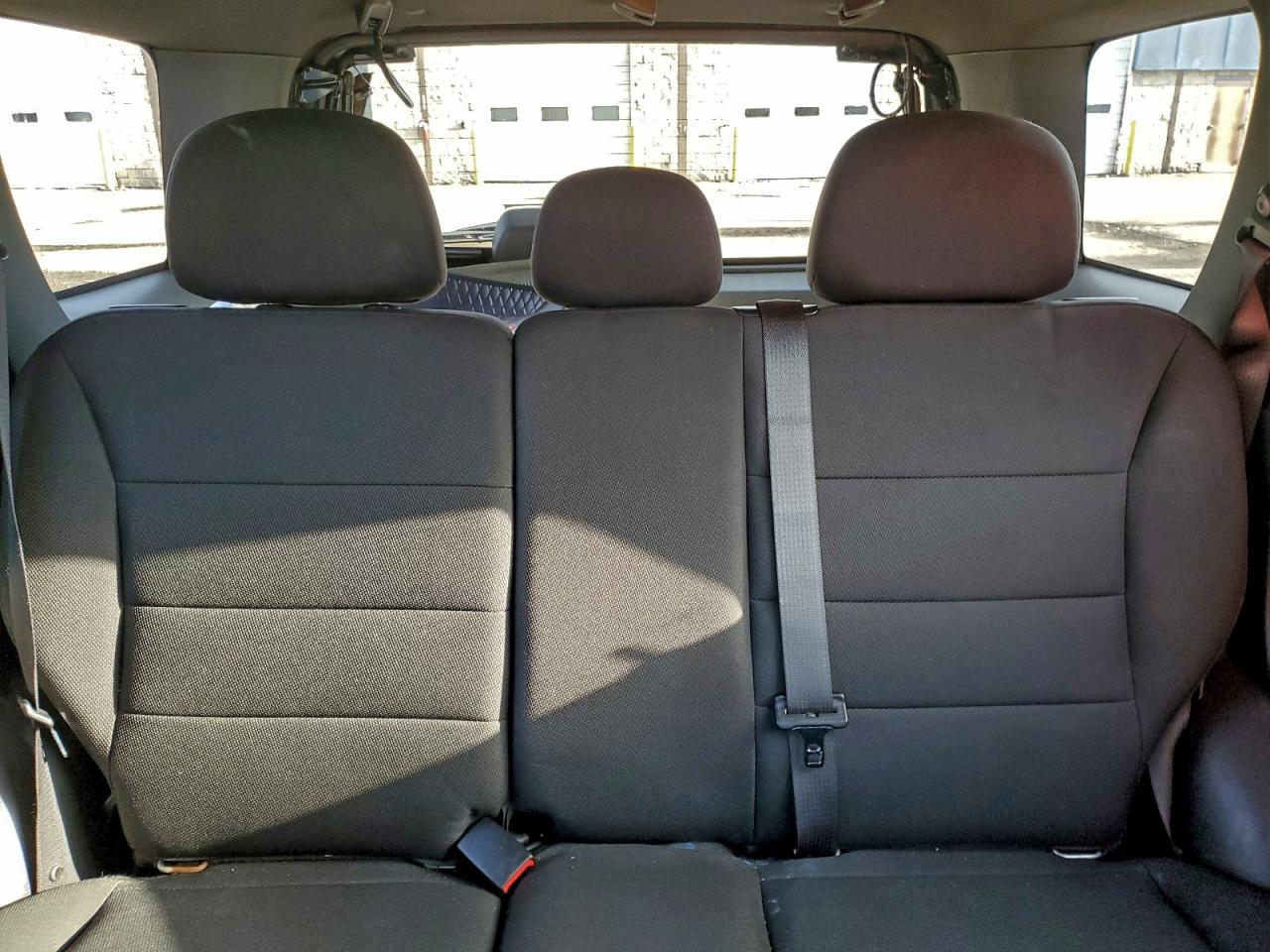 2010 FORD ESCAPE XLT photo 10