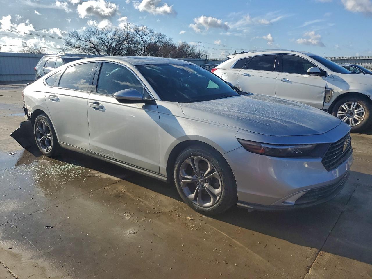 2024 HONDA ACCORD EX photo 4