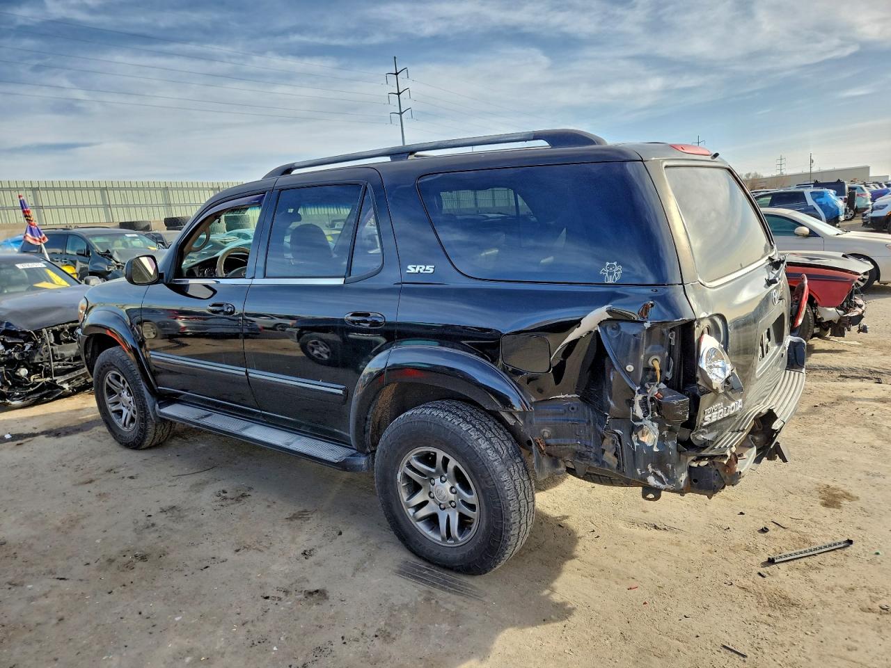2005 TOYOTA SEQUOIA SR5 photo 2