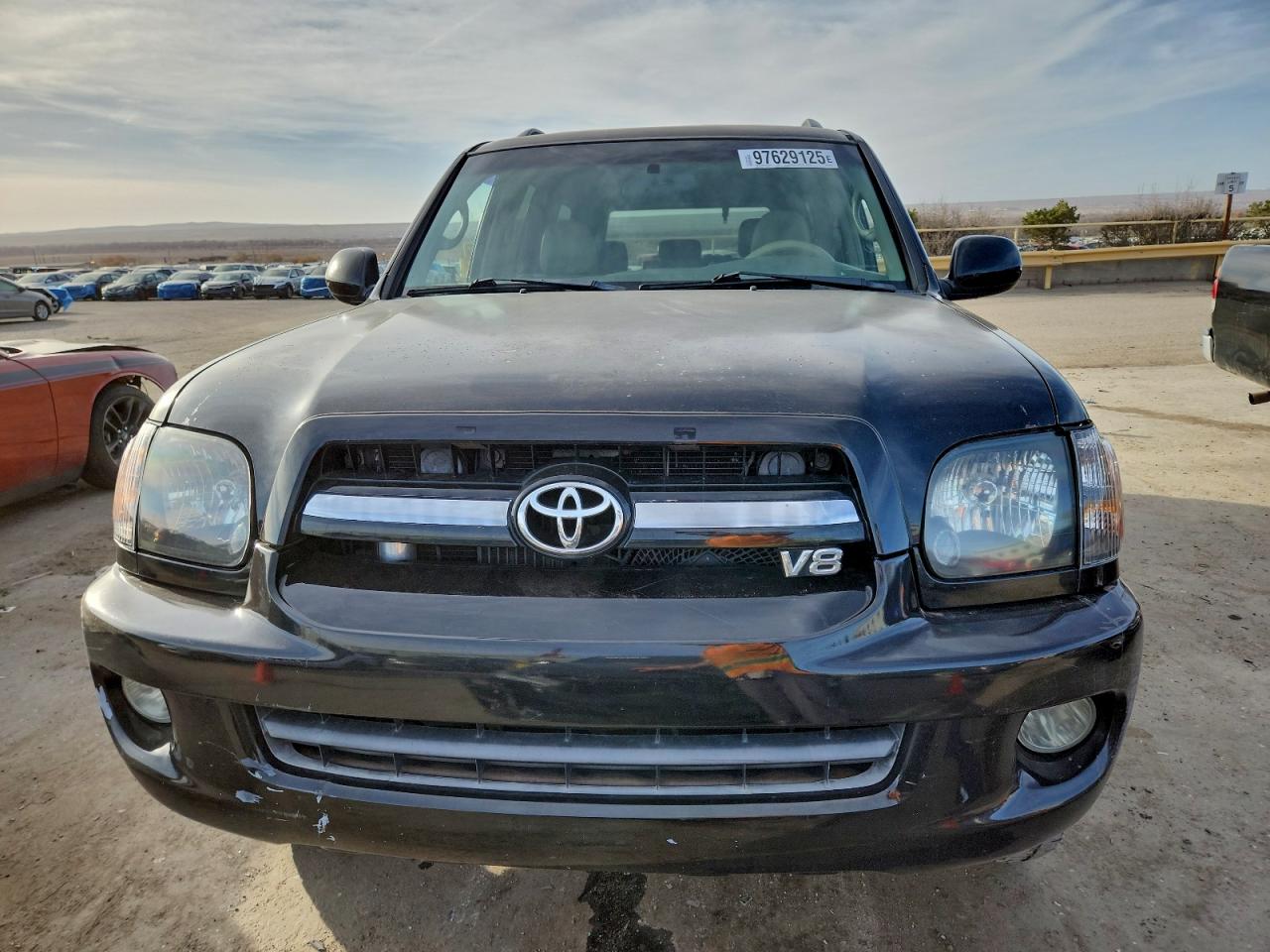 2005 TOYOTA SEQUOIA SR5 photo 5