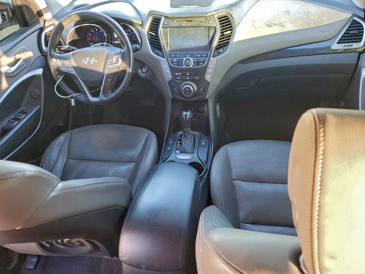 2014 HYUNDAI SANTA FE GLS photo 8