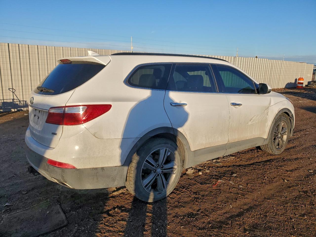 2014 HYUNDAI SANTA FE GLS photo 3