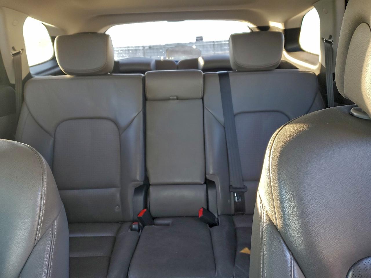 2014 HYUNDAI SANTA FE GLS photo 10