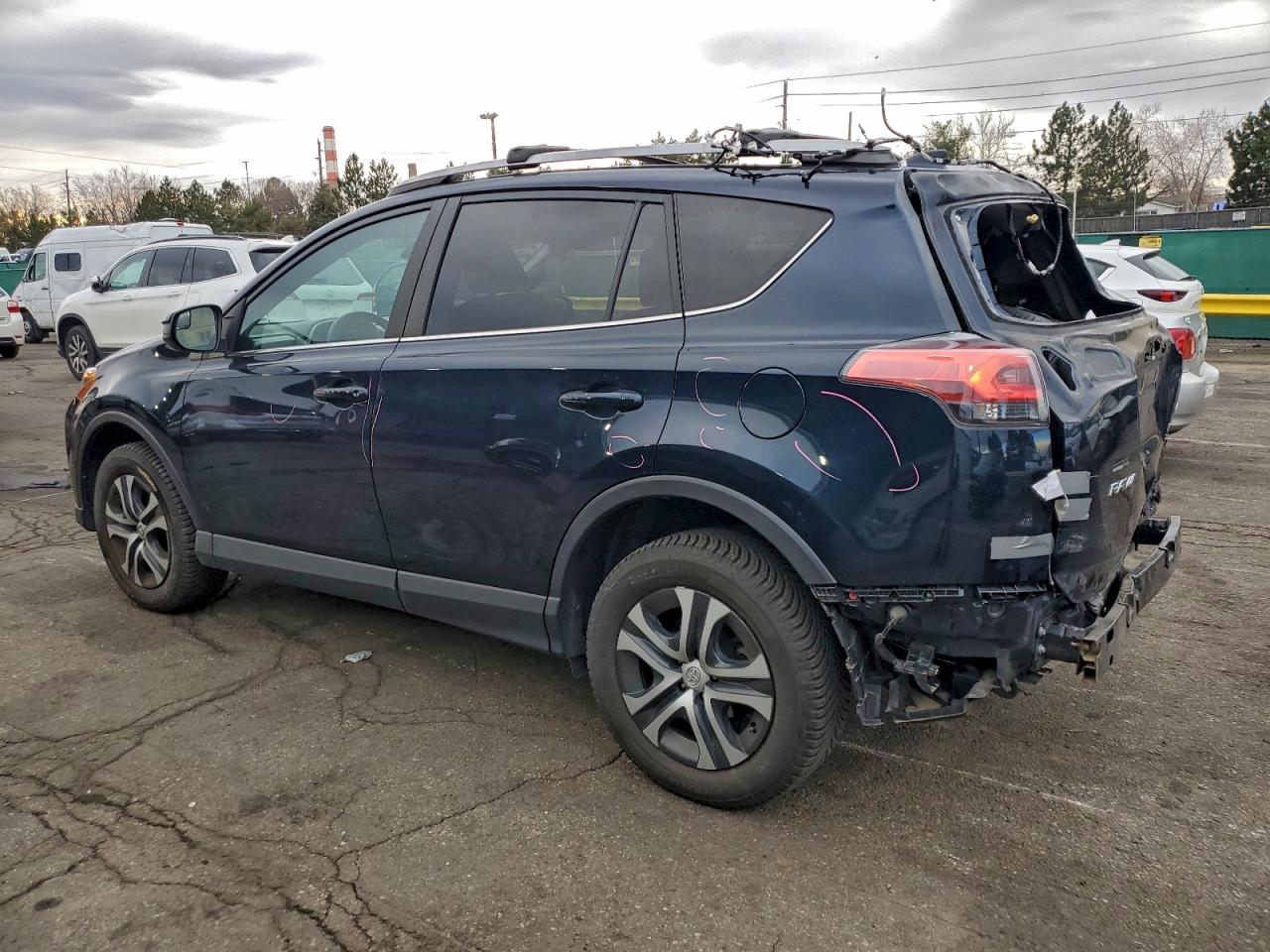 2017 TOYOTA RAV4 LE photo 2