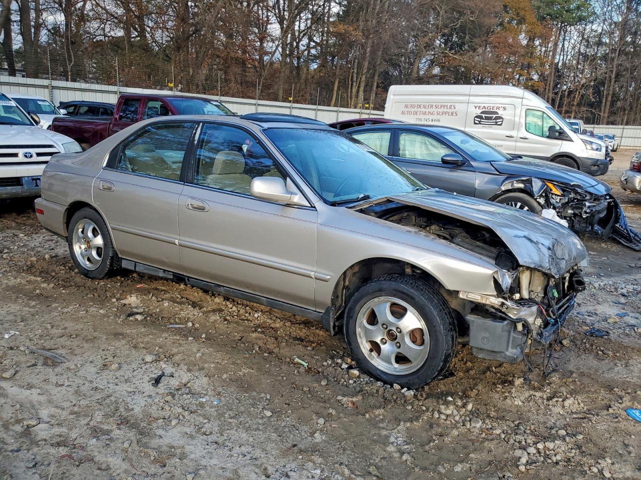 1997 HONDA ACCORD SE photo 4