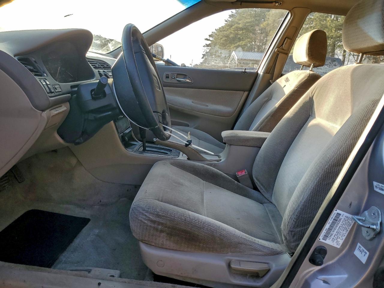 1997 HONDA ACCORD SE photo 7
