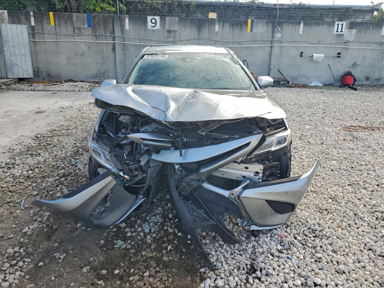 2019 TOYOTA CAMRY L photo 5