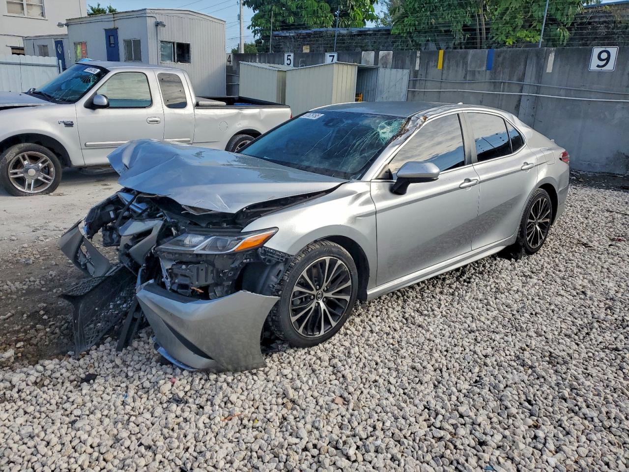 2019 TOYOTA CAMRY
