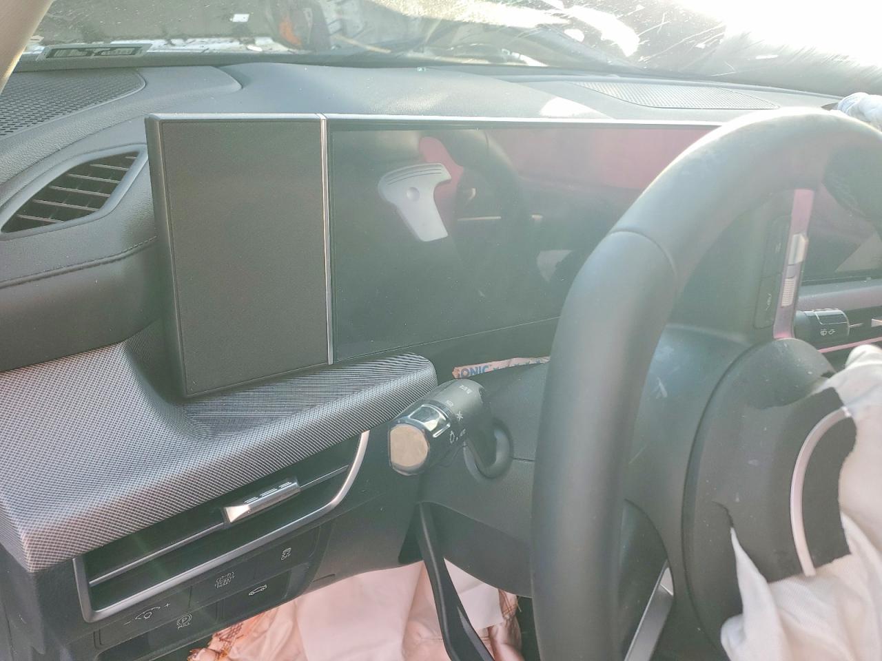 2025 HYUNDAI SONATA HYBRID photo 9