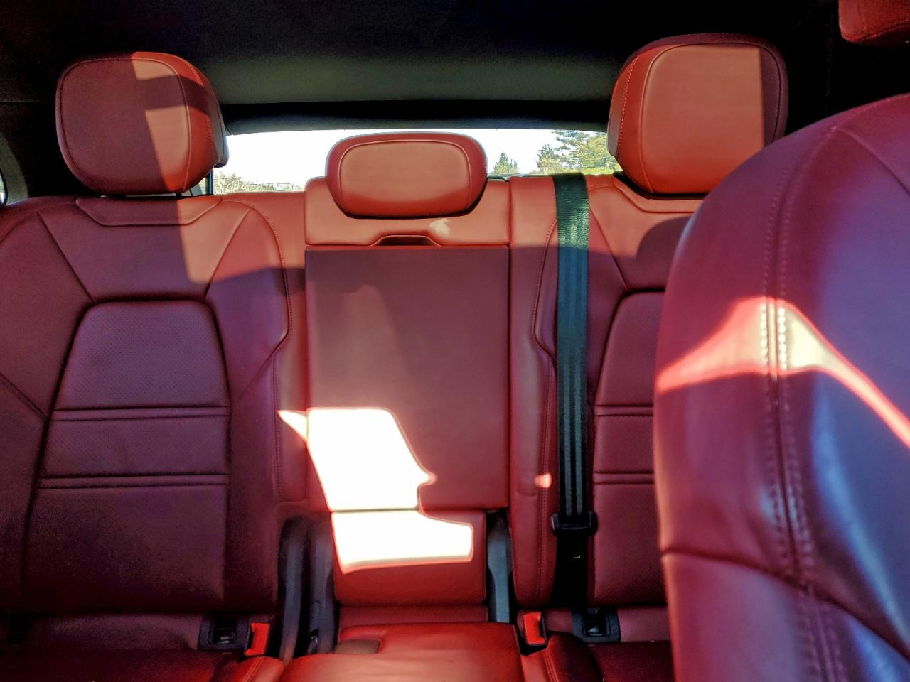 2021 PORSCHE CAYENNE photo 10