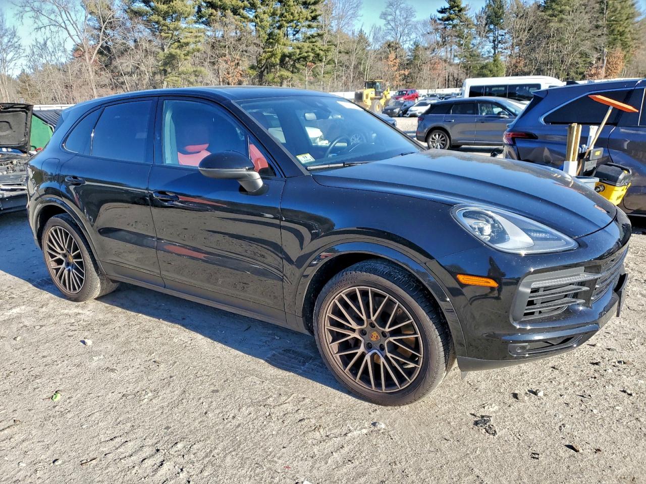 2021 PORSCHE CAYENNE photo 4