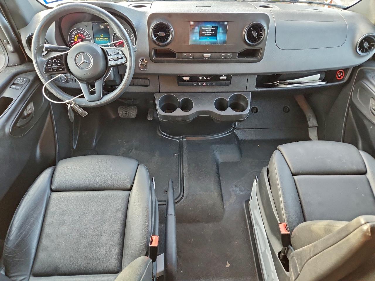 2023 MERCEDES-BENZ SPRINTER 3500 photo 8