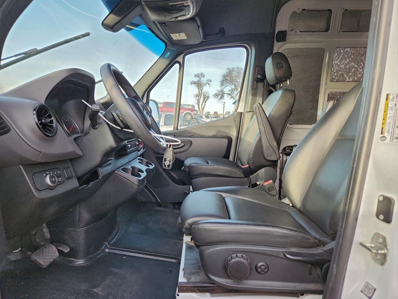 2023 MERCEDES-BENZ SPRINTER 3500 photo 7
