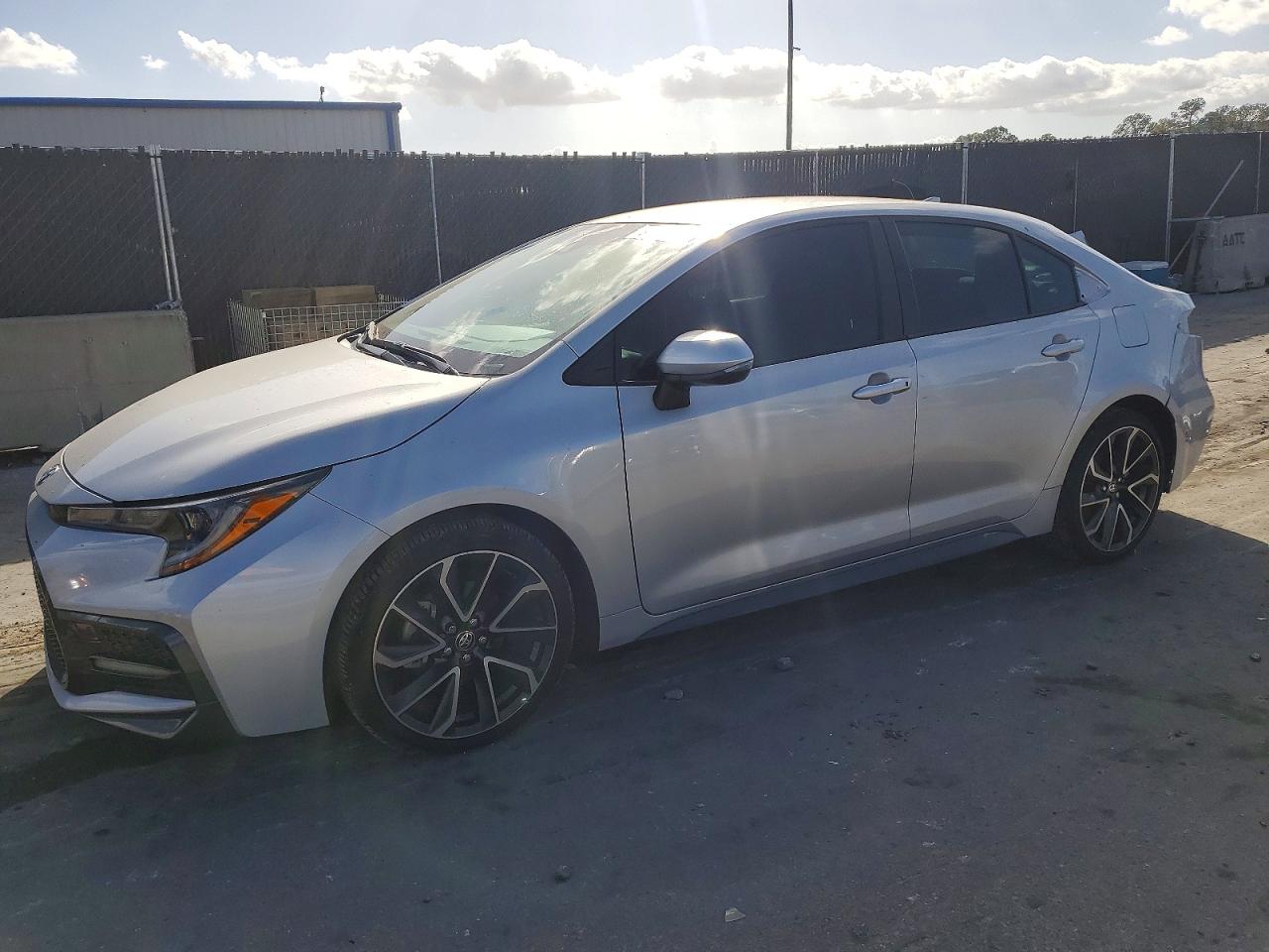 2022 TOYOTA COROLLA