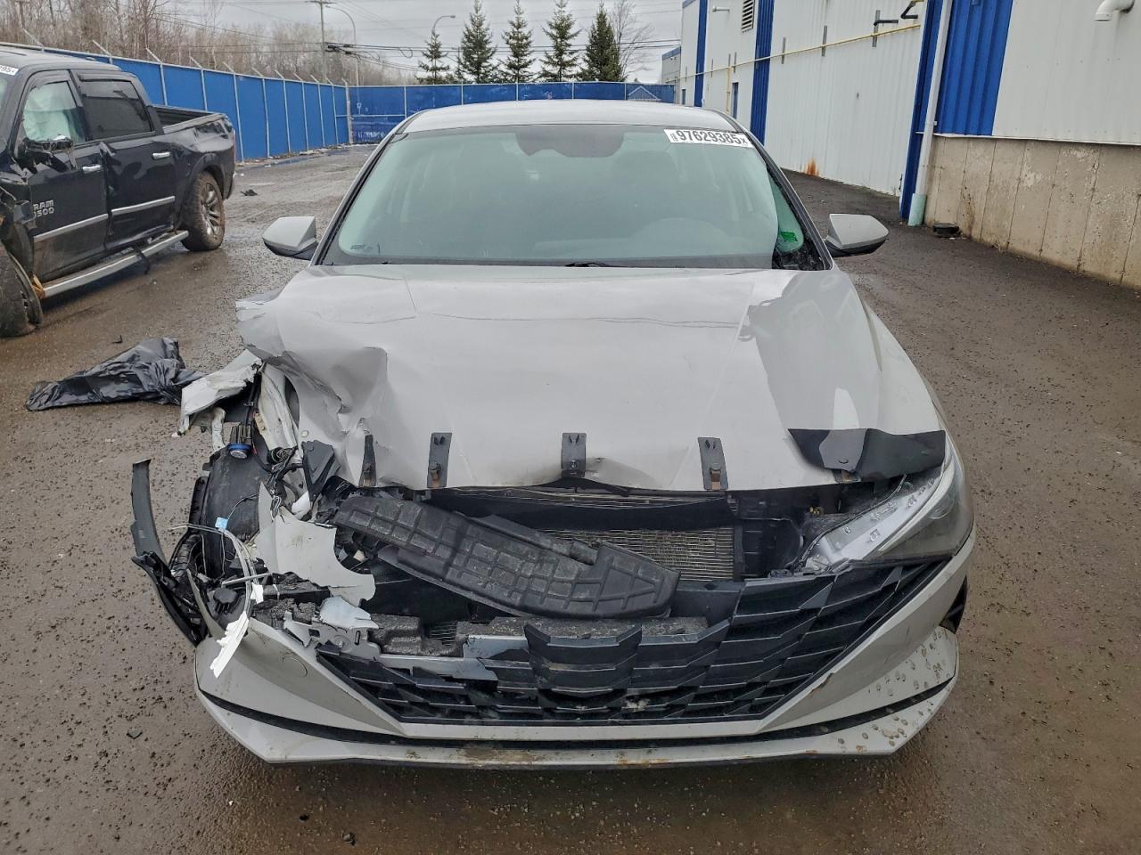 2022 HYUNDAI ELANTRA SEL photo 5