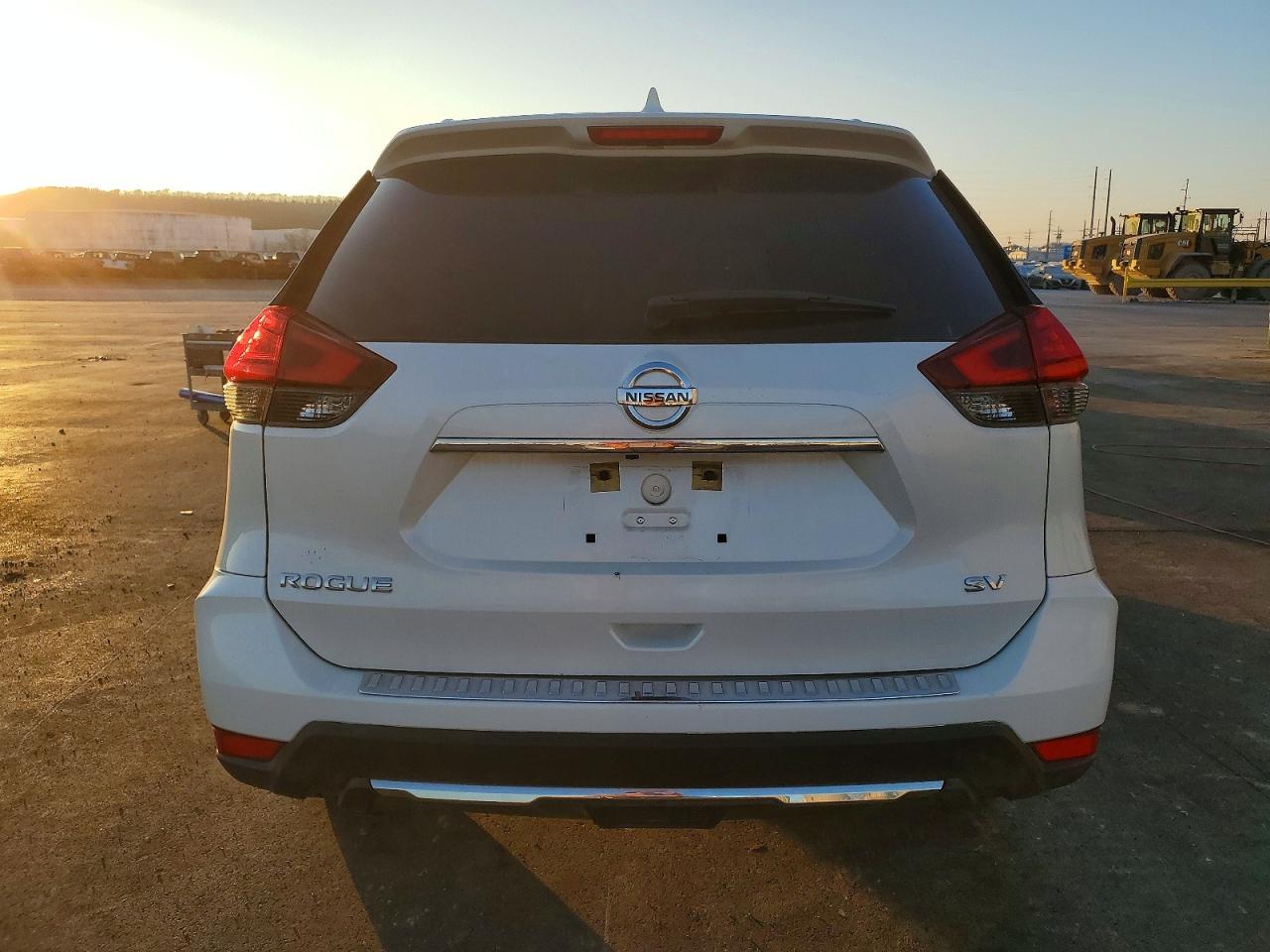 2017 NISSAN ROGUE S photo 6
