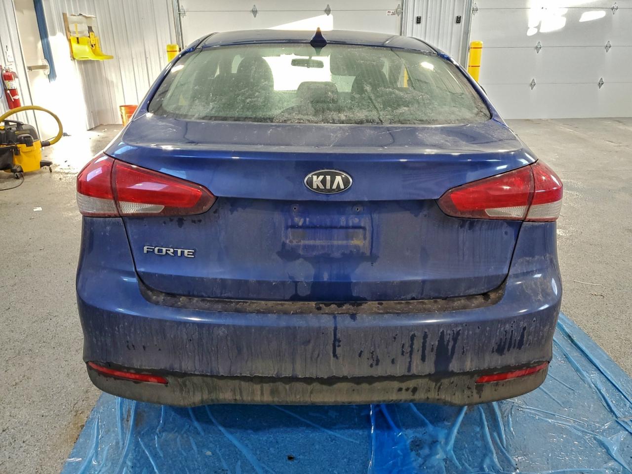 2017 KIA FORTE LX photo 6